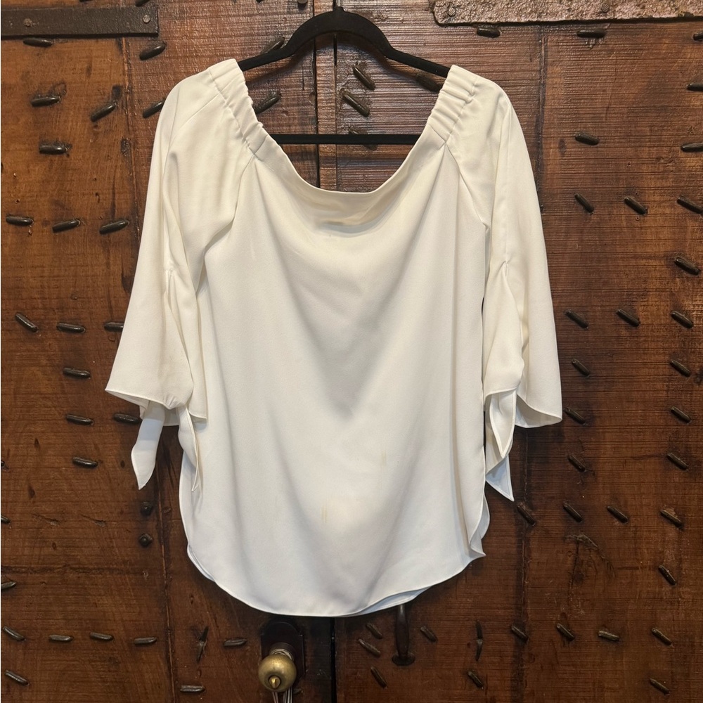 Club Monaco on or off the shoulder cream blouses. Size 8